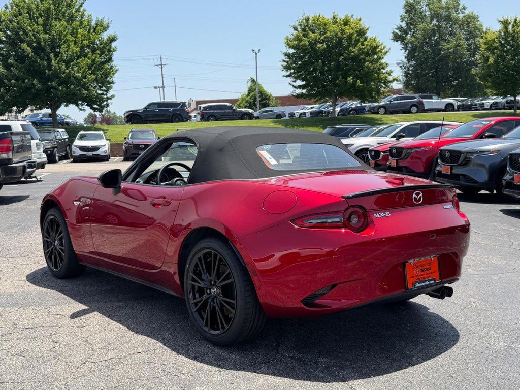 New 2026 MAZDA MX-5 Miata Club RWD image 3