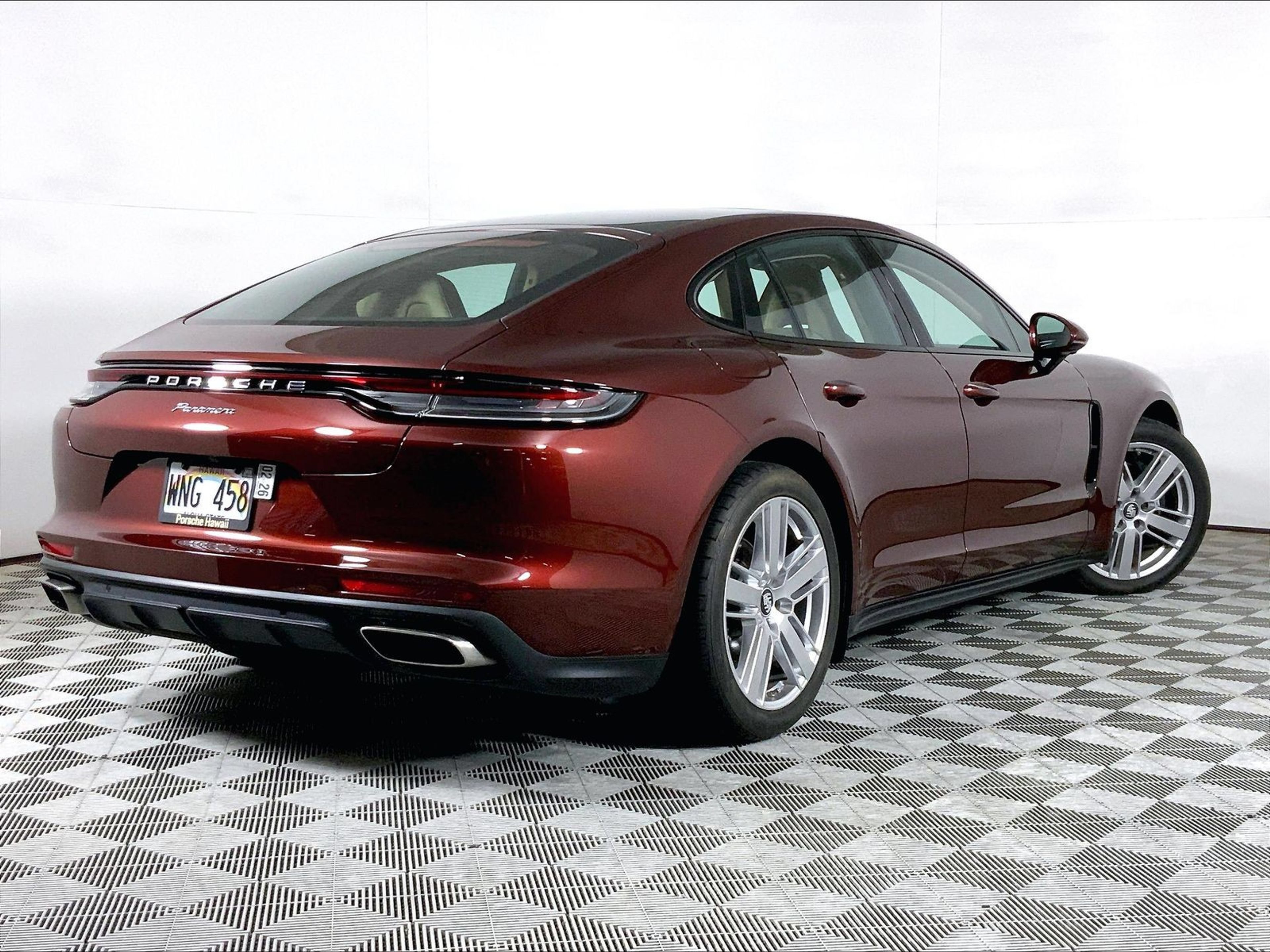 Certified 2022 Porsche Panamera RWD image 9