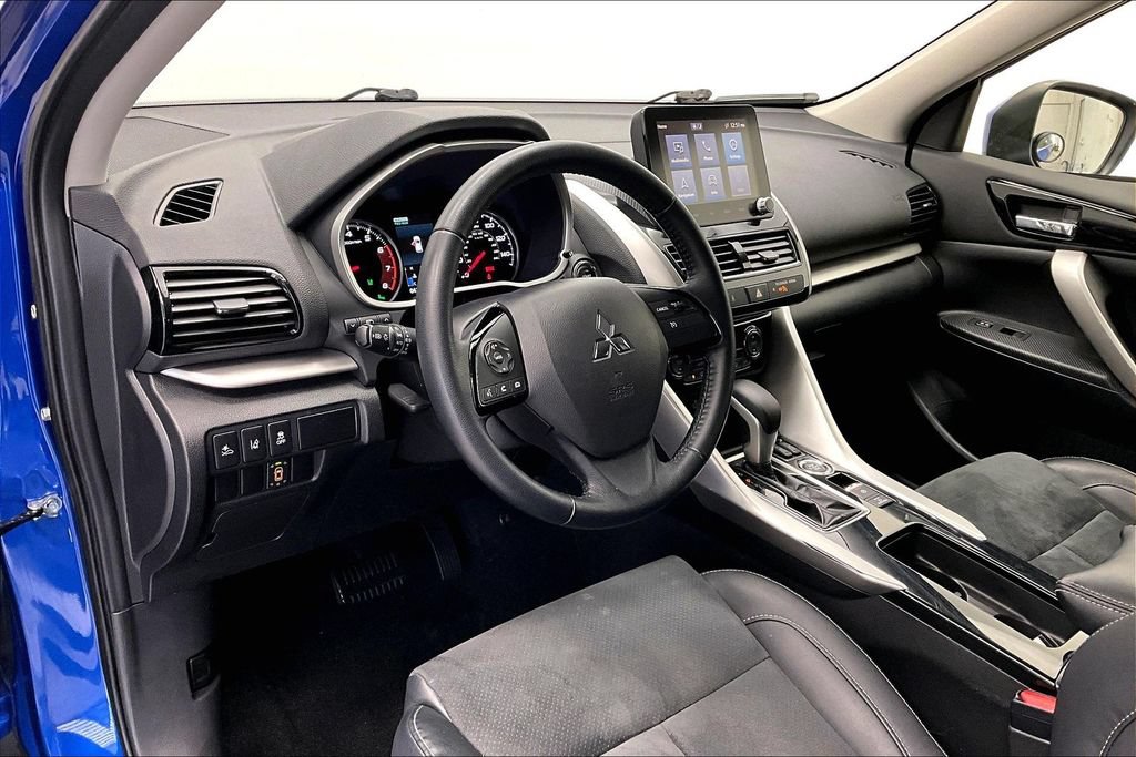 Used 2022 Mitsubishi Eclipse Cross AWD image 13