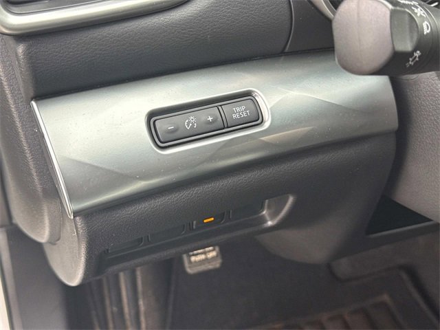 Used 2023 Nissan Maxima SL image 29