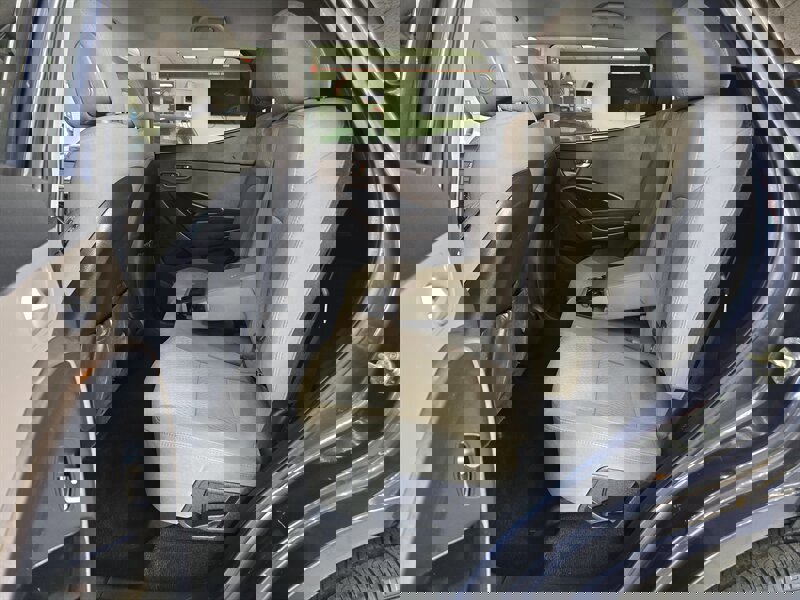 Used 2015 Hyundai Santa Fe Sport FWD image 11