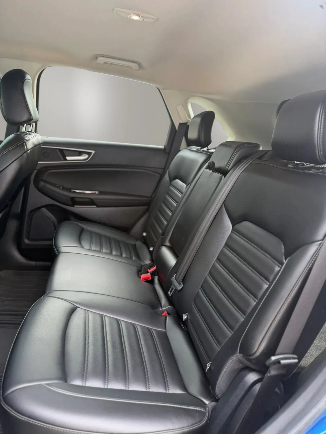 Used 2020 Ford Edge SEL w/ Convenience Package FWD image 18