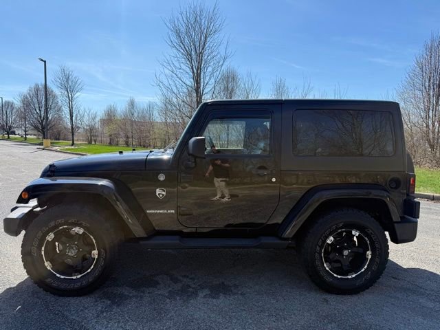 Used 2011 Jeep Wrangler Sahara w/ Dual Top Group image 3