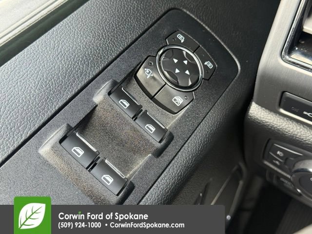 Used 2018 Ford F150 Platinum w/ Equipment Group 701A Luxury AWD/4WD image 22