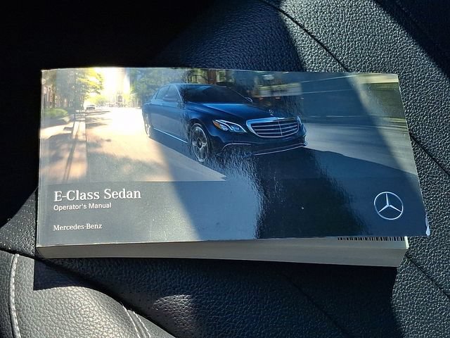Used 2019 Mercedes-Benz E 300 4MATIC image 26