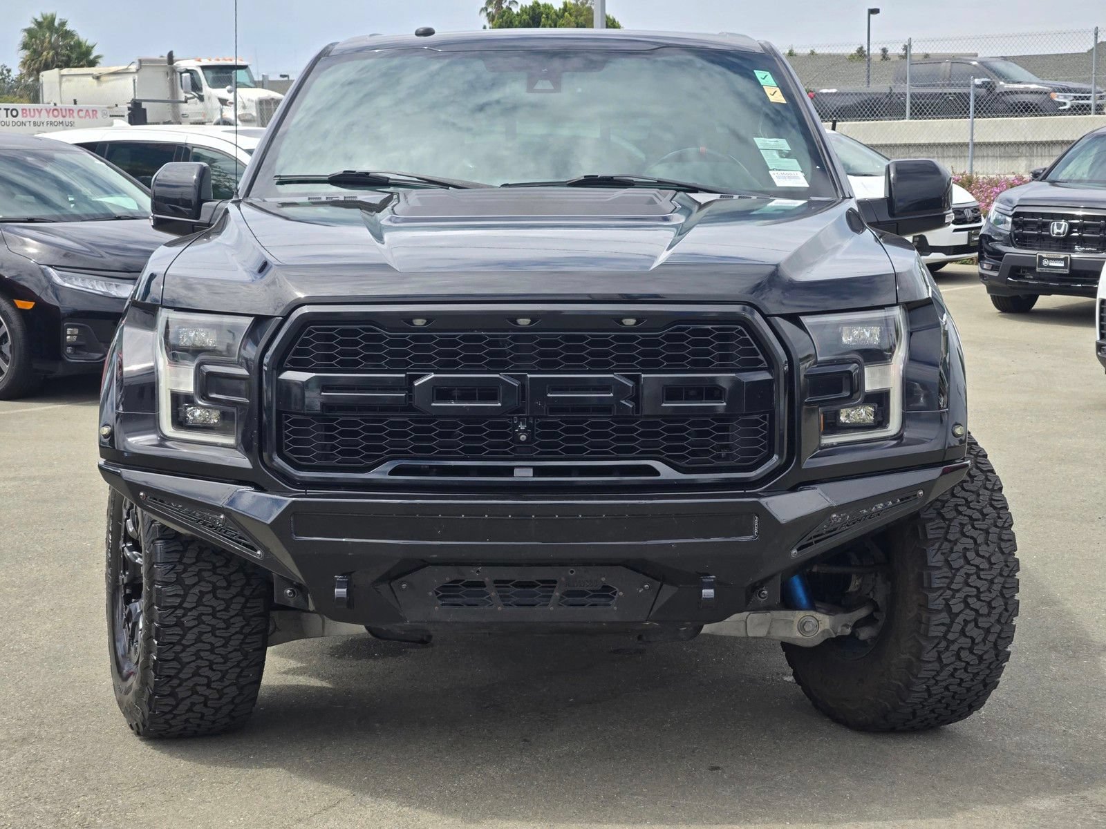 Used 2017 Ford F150 Raptor w/ Equipment Group 802A Luxury AWD/4WD image 2