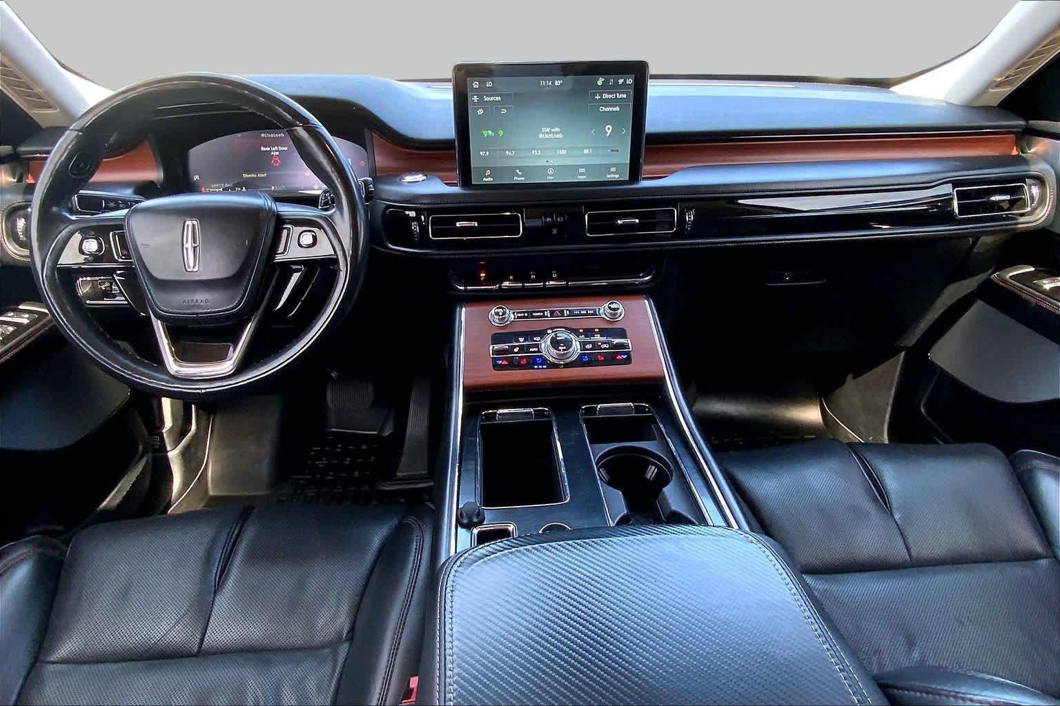 Used 2022 Lincoln Aviator Reserve w/ Equipment Group 201A AWD/4WD image 16