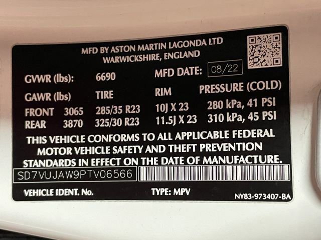 Used 2023 Aston Martin DBX image 59