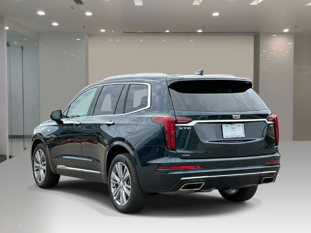 Used 2024 Cadillac XT6 Premium Luxury AWD/4WD image 4