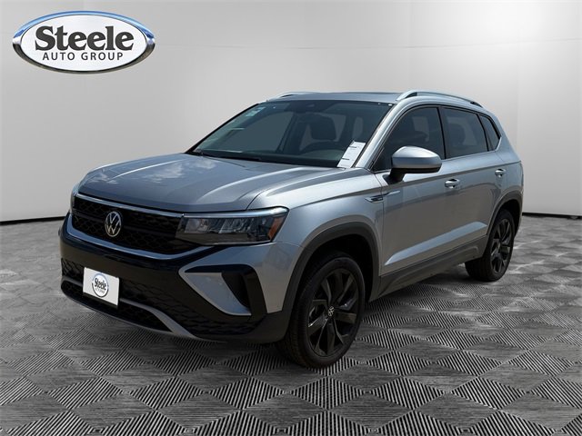 New 2024 Volkswagen Taos SE