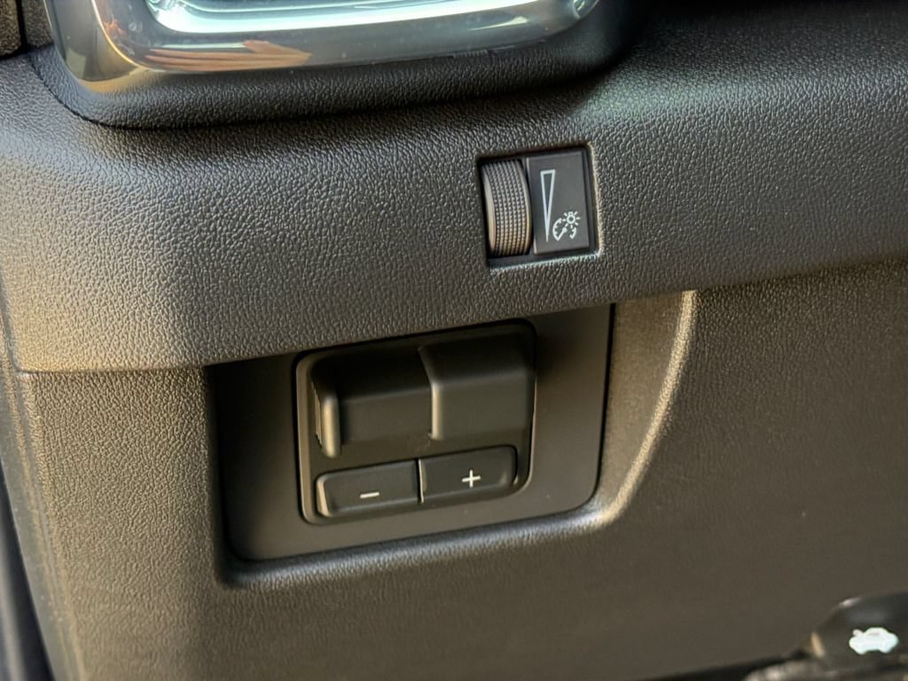 New 2026 GMC Canyon Elevation w/ Convenience Package AWD/4WD image 16