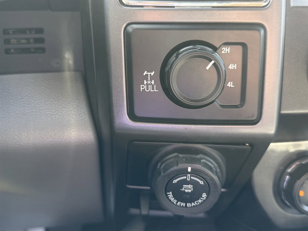 Used 2019 Ford F150 XLT w/ Equipment Group 302A Luxury image 17