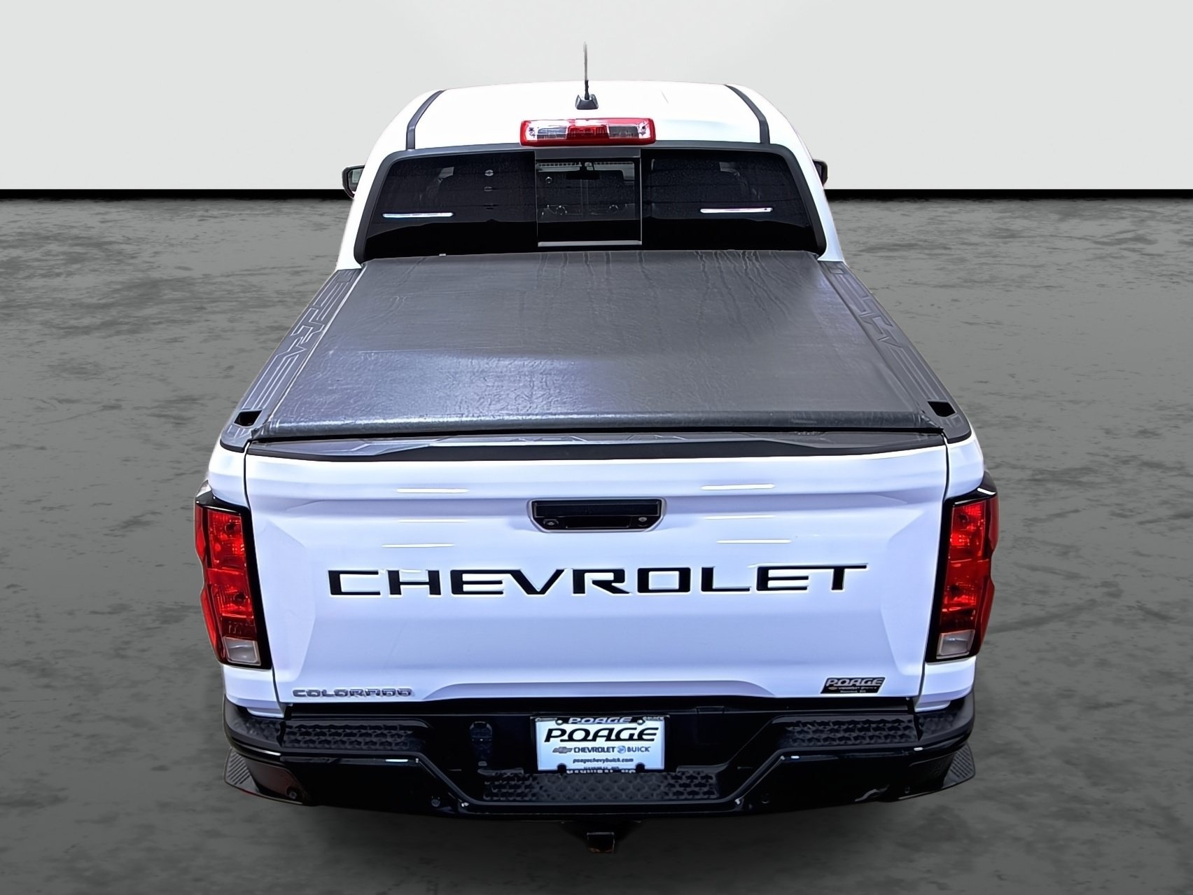 Used 2024 Chevrolet Colorado Trail Boss w/ Advanced Trailering Package AWD/4WD image 3
