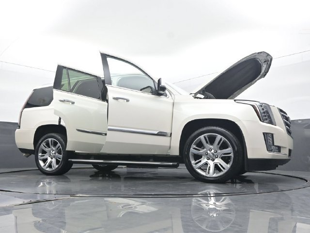 Used 2015 Cadillac Escalade Premium AWD/4WD image 61