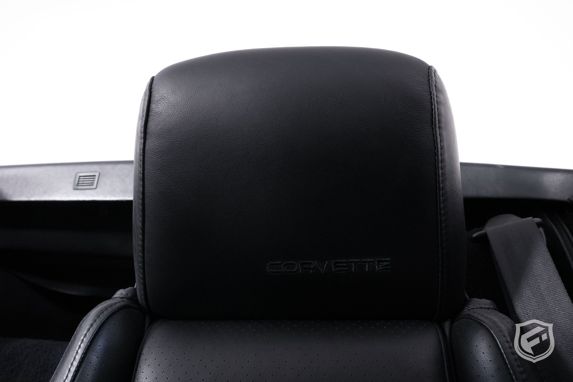 Used 1987 Chevrolet Corvette Convertible RWD image 24