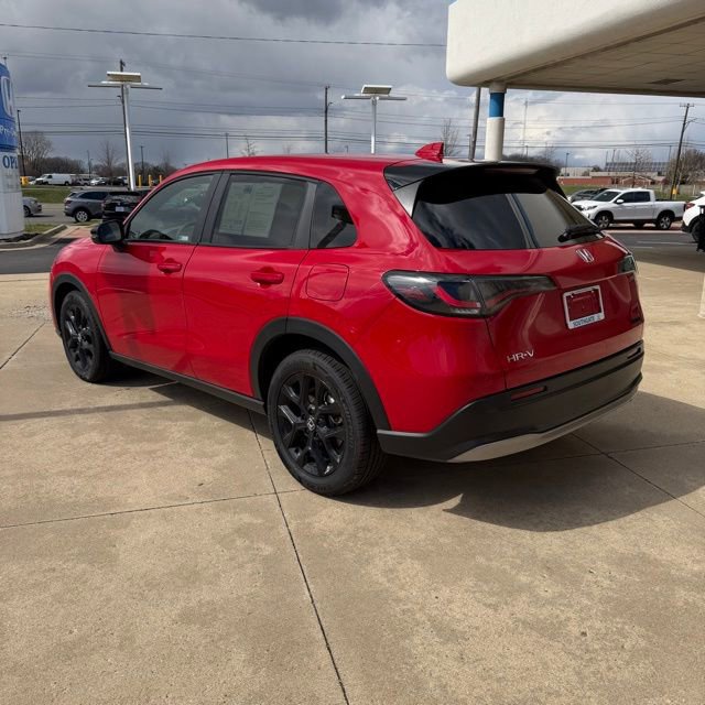 Certified 2023 Honda HR-V Sport image 3