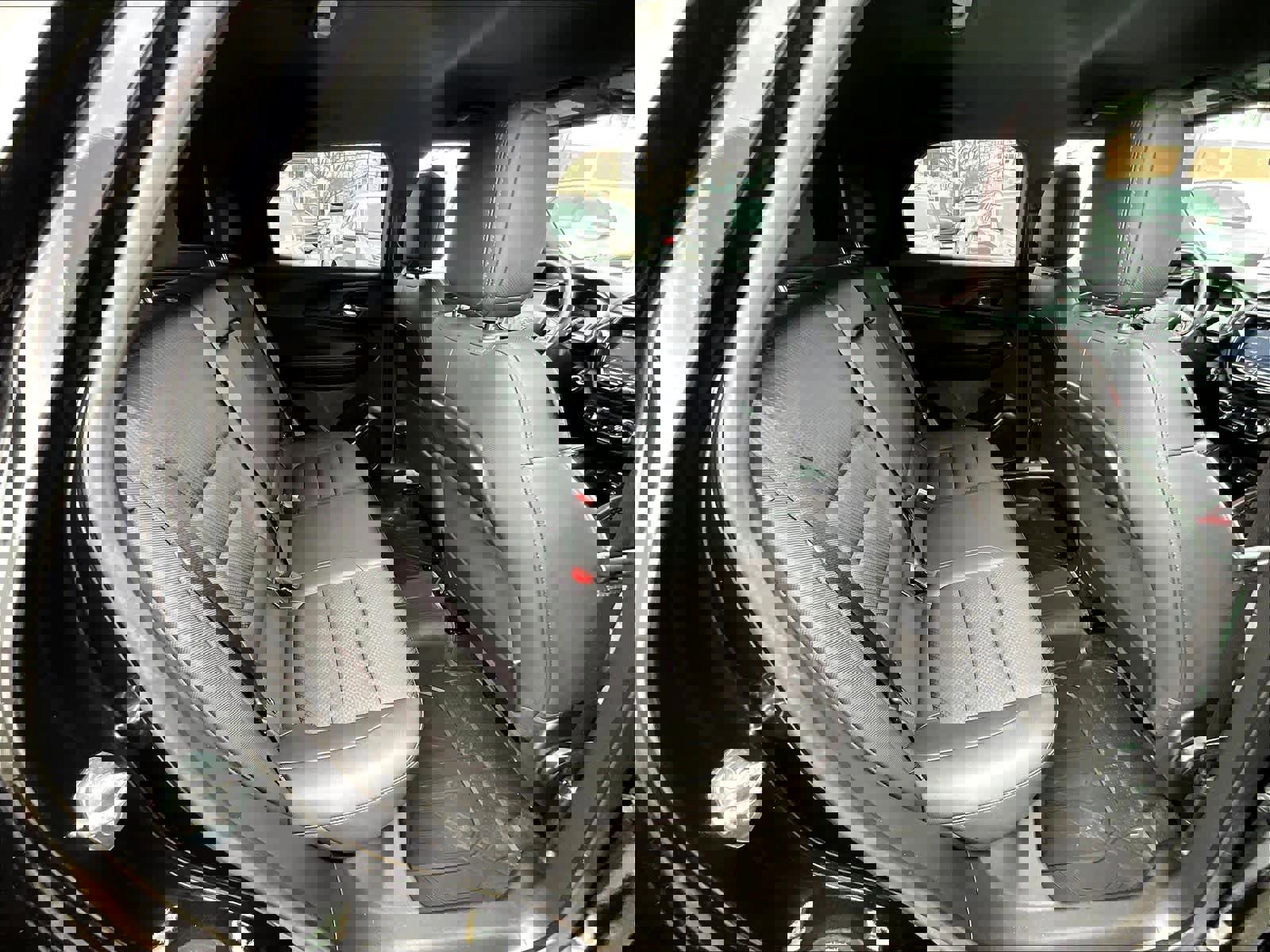 Used 2023 Chevrolet TrailBlazer RS w/ Technology Package AWD/4WD image 16