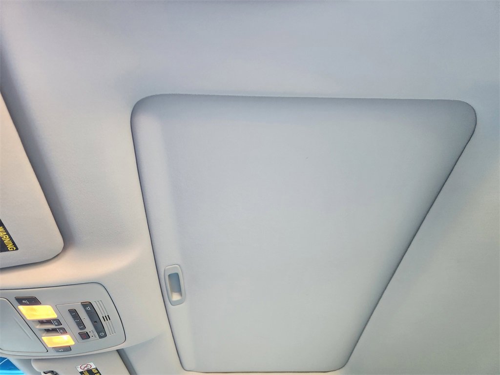 Used 2011 Lexus ES 350 image 24