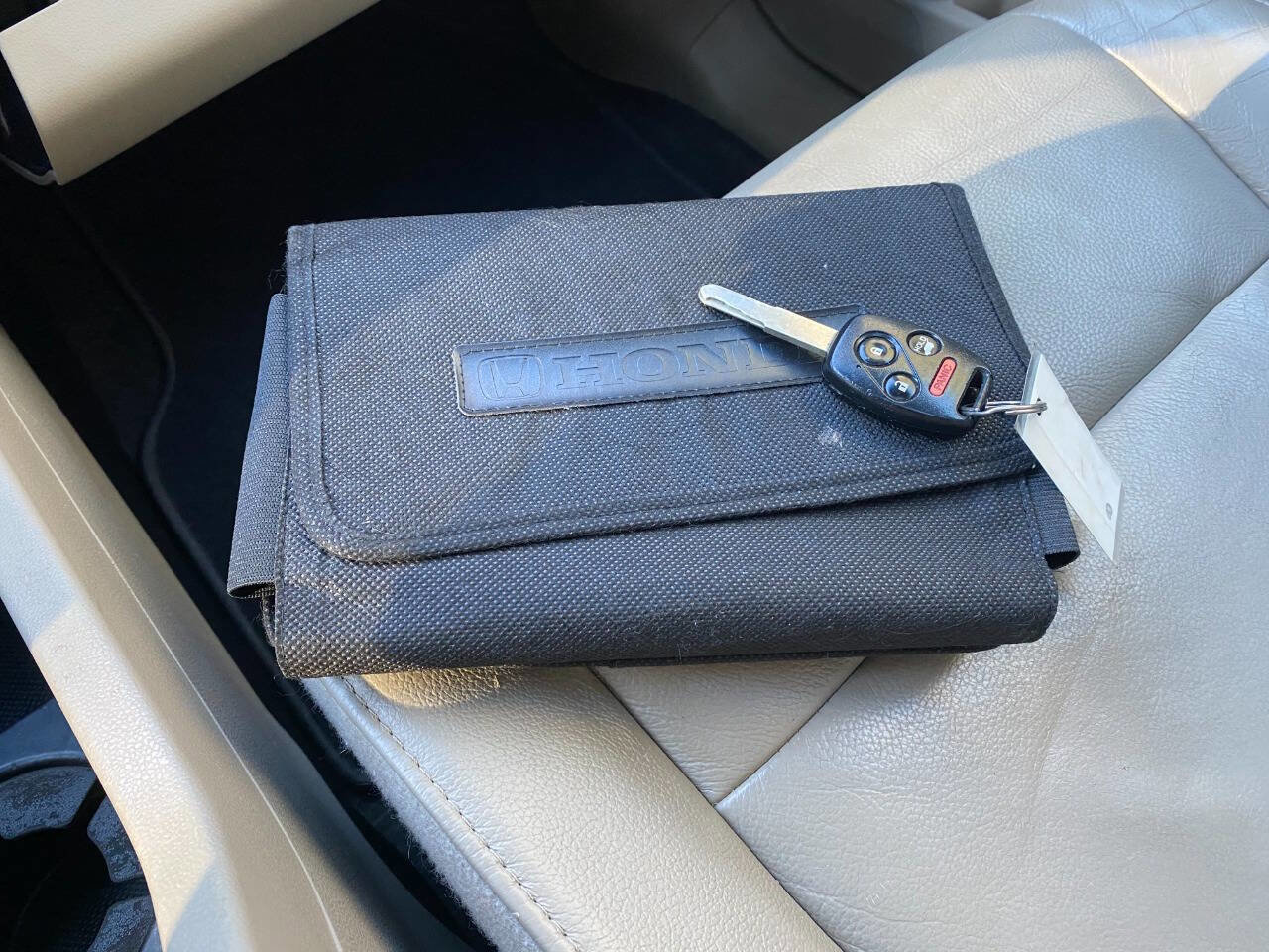 Used 2012 Honda Pilot Touring image 18