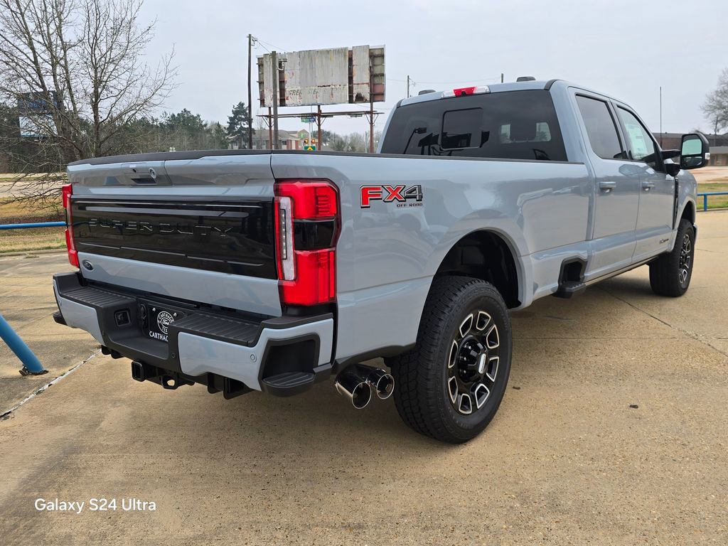 New 2026 Ford F250 Platinum w/ FX4 Off-Road Package AWD/4WD image 5