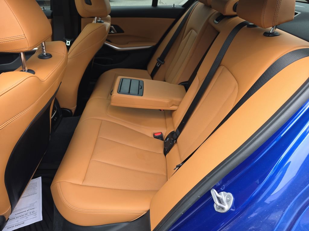 Used 2024 BMW 330i xDrive Sedan w/ M Sport Package image 10