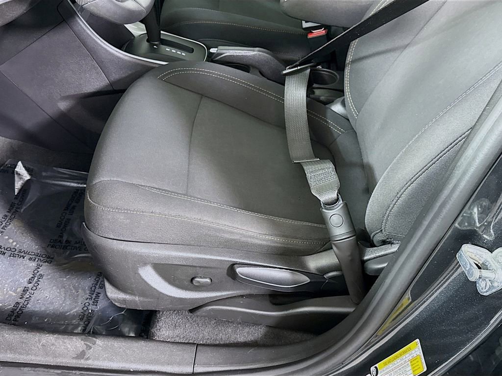 Used 2019 Chevrolet Trax LS image 21