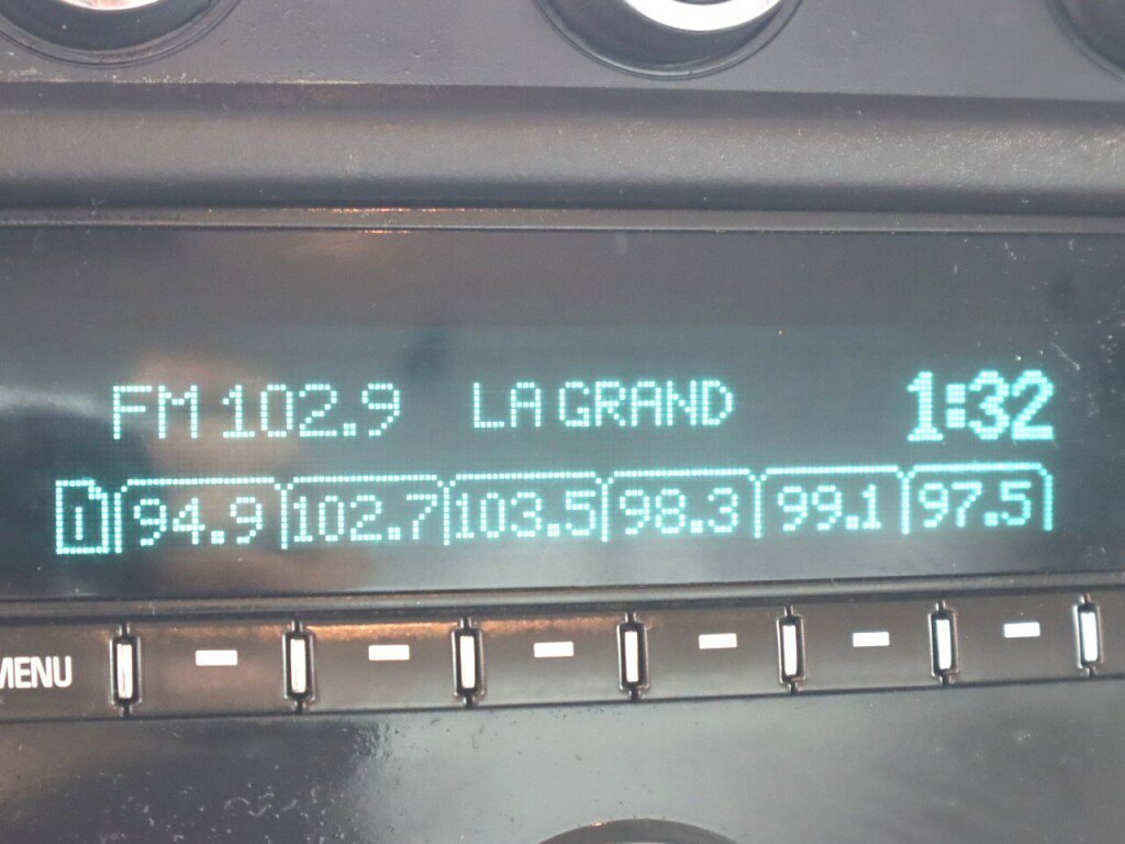 Used 2019 GMC Savana 3500 Extended w/ Driver Convenience Package image 17