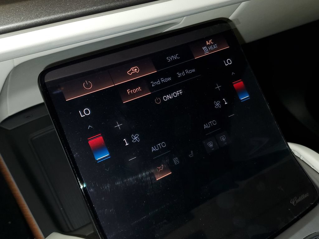 New 2027 Cadillac Vistiq Sport AWD/4WD image 24