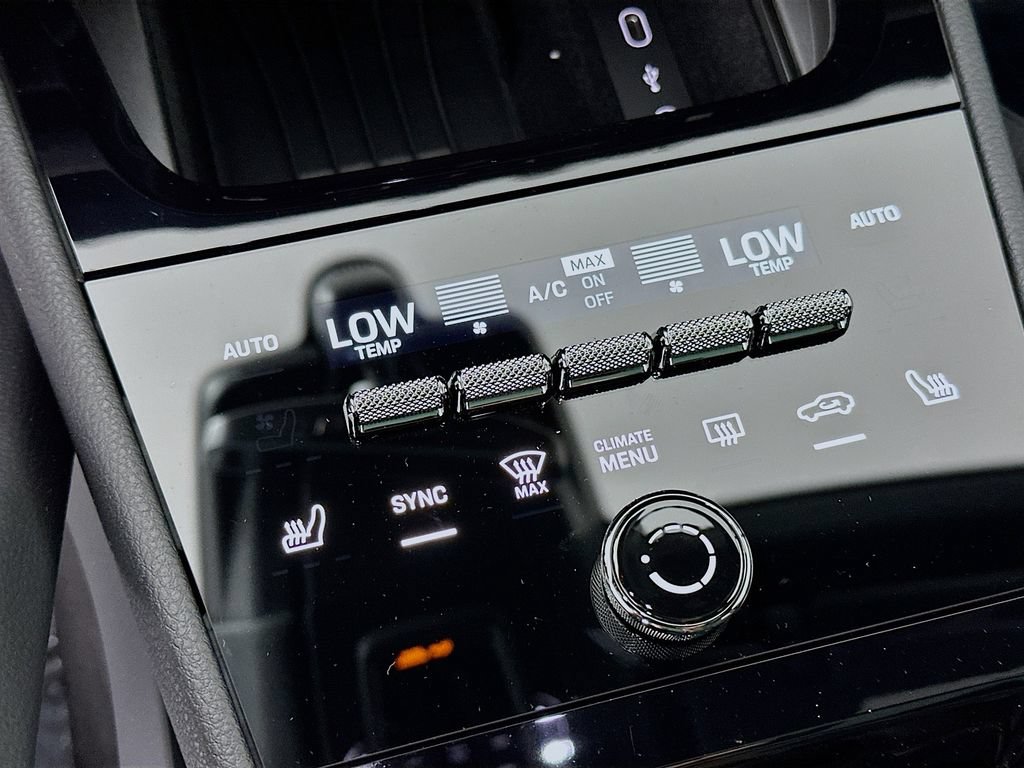 New 2026 Porsche Cayenne AWD/4WD image 18