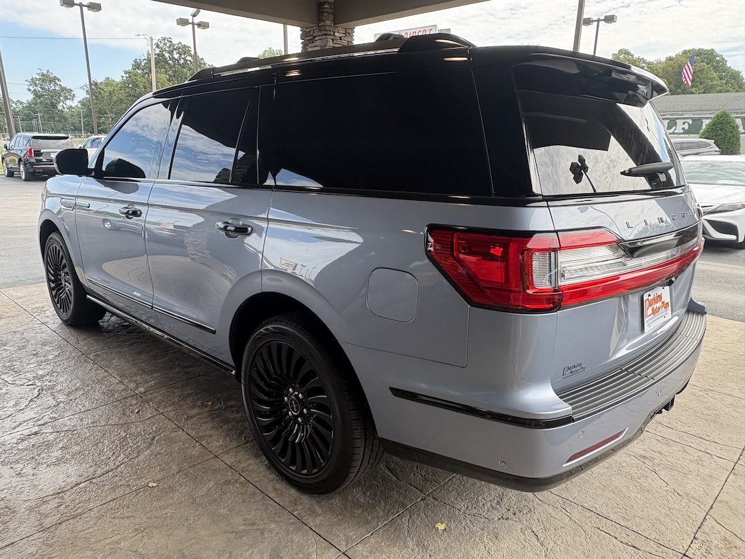 Used 2019 Lincoln Navigator Black Label w/ Cargo Package AWD/4WD image 8