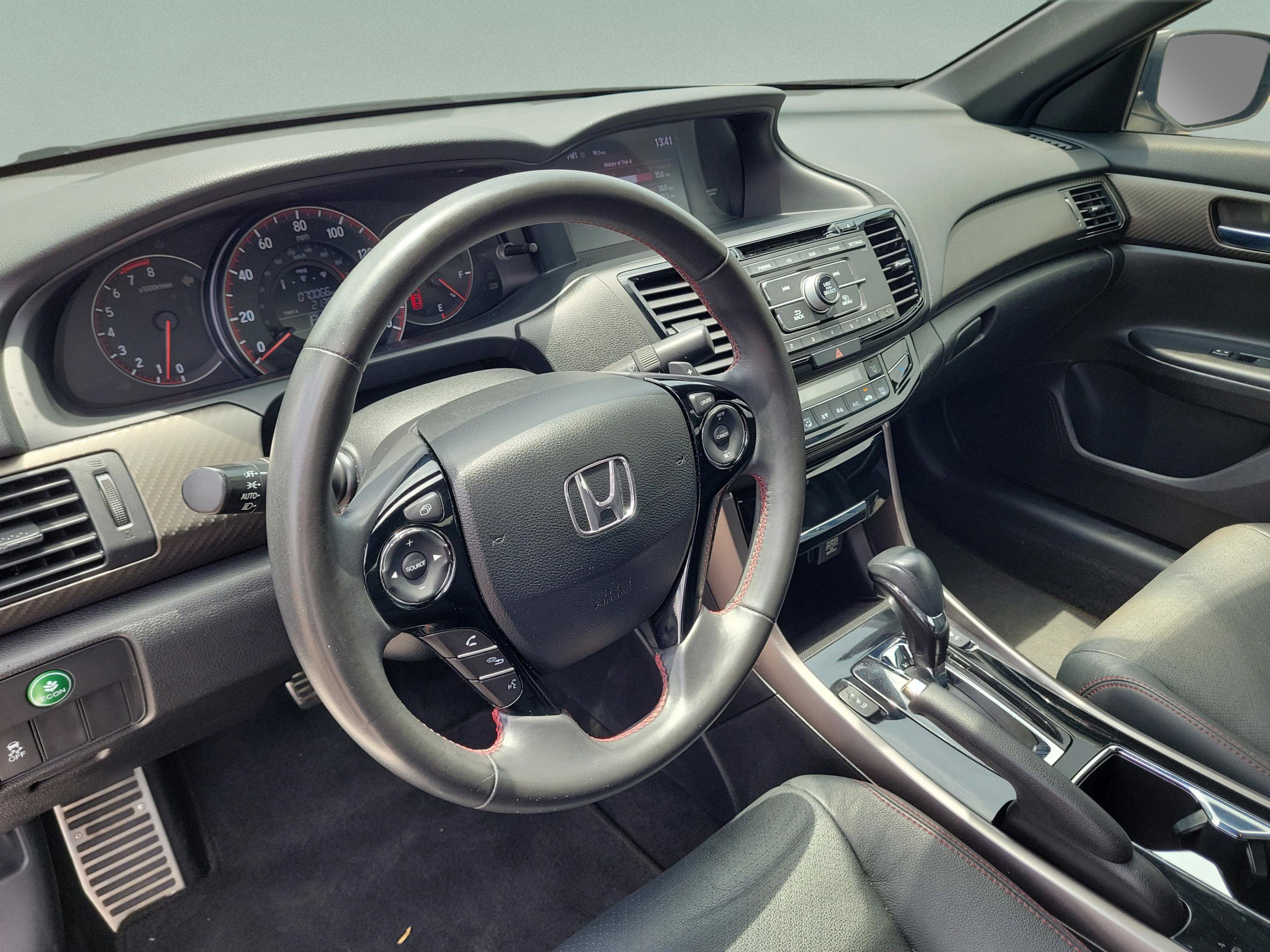 Used 2017 Honda Accord Sport Special Edition image 25