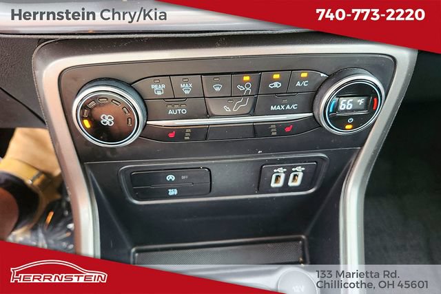 Used 2019 Ford EcoSport SE w/ SE Convenience Package FWD image 17