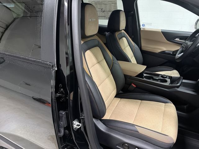 New 2026 Chevrolet Equinox ACTIV w/ Convenience Package III image 18