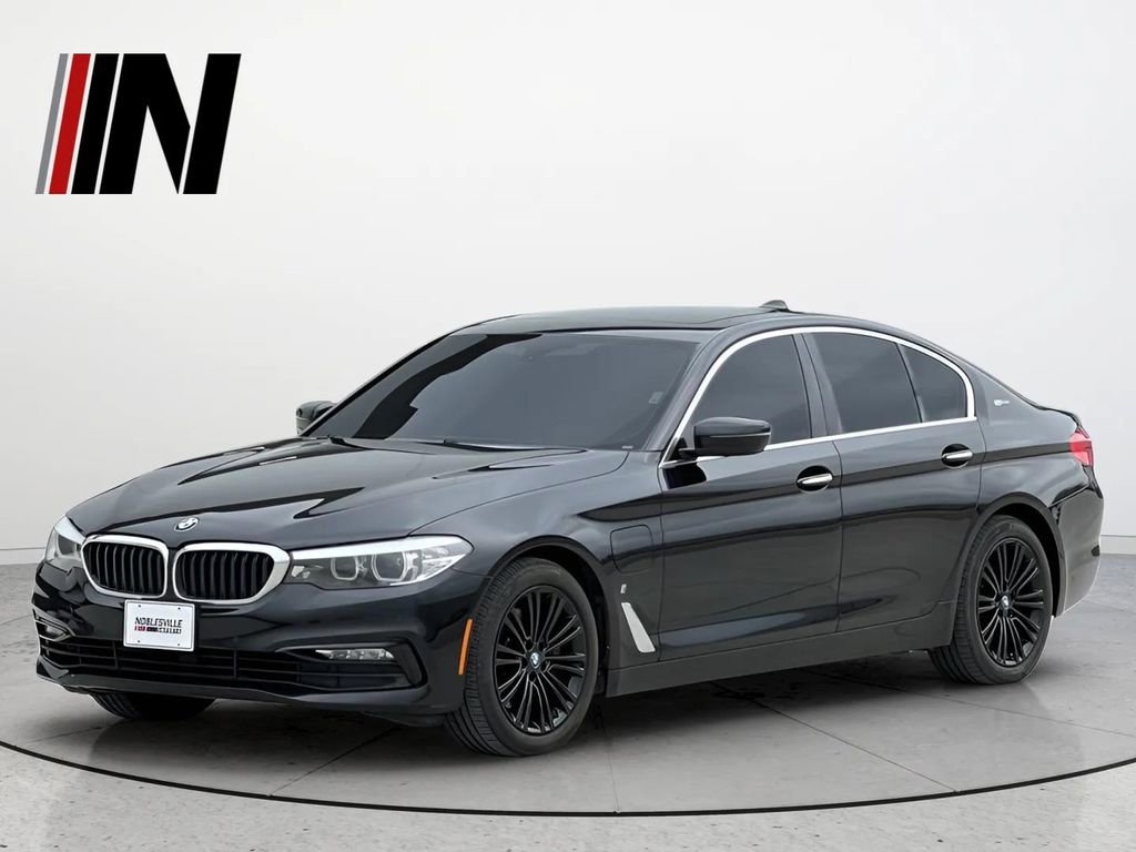 Used 2018 BMW 530e xDrive AWD/4WD image 1