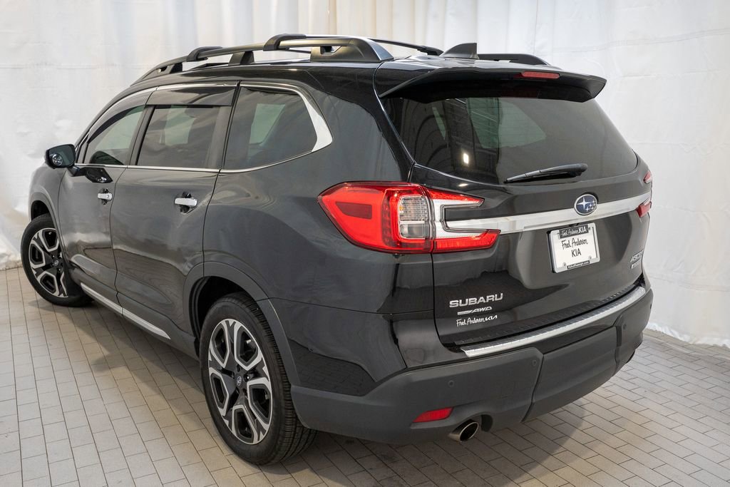 Used 2023 Subaru Ascent Touring image 3