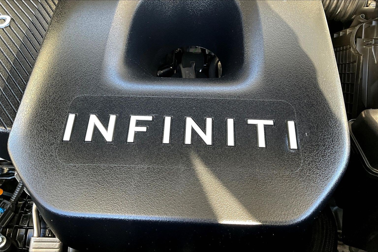Certified 2027 INFINITI QX60 Luxe w/ Cargo Package AWD/4WD image 30