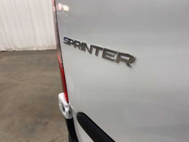 Used 2019 Freightliner Sprinter 2500 image 13