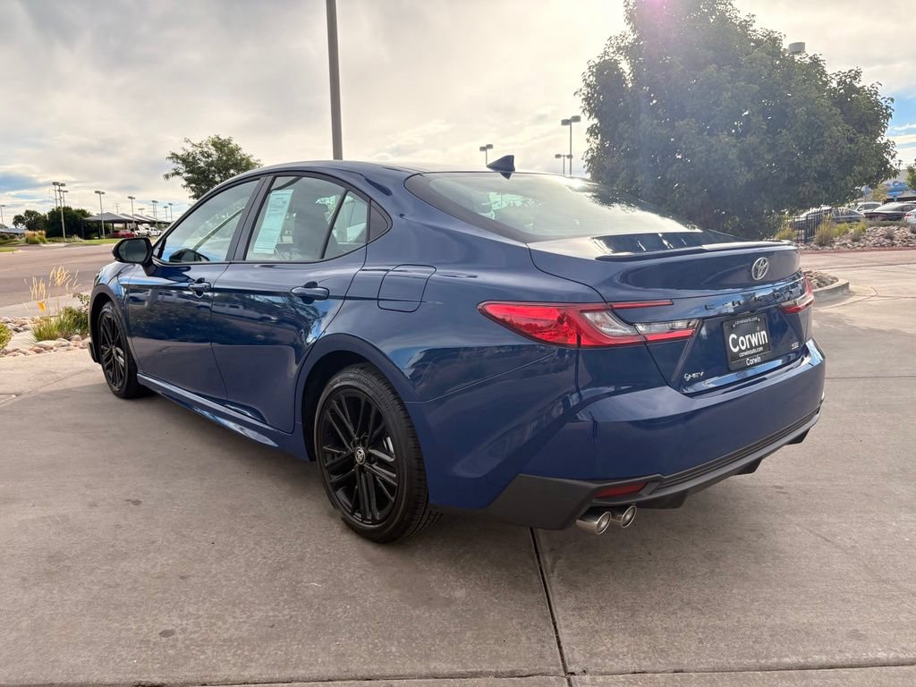 Used 2026 Toyota Camry SE FWD image 5
