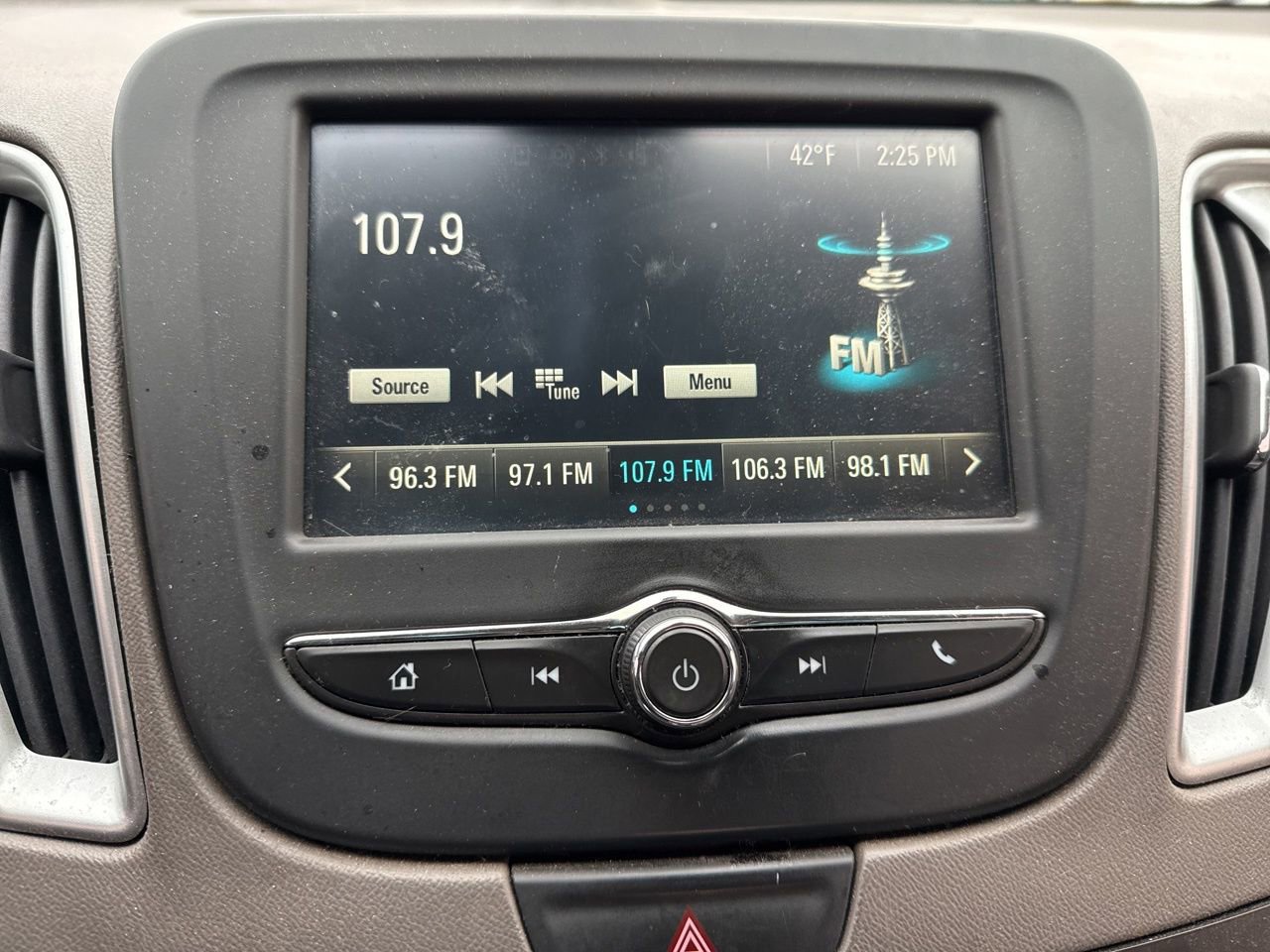 Used 2016 Chevrolet Malibu LS image 25