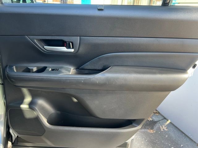 Used 2025 Toyota Grand Highlander XLE image 23