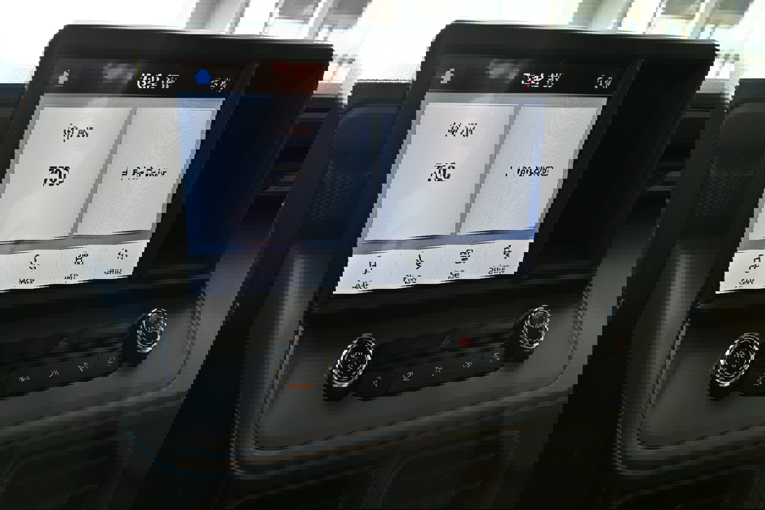 Used 2024 Ford Maverick XLT w/ XLT Luxury Package image 8