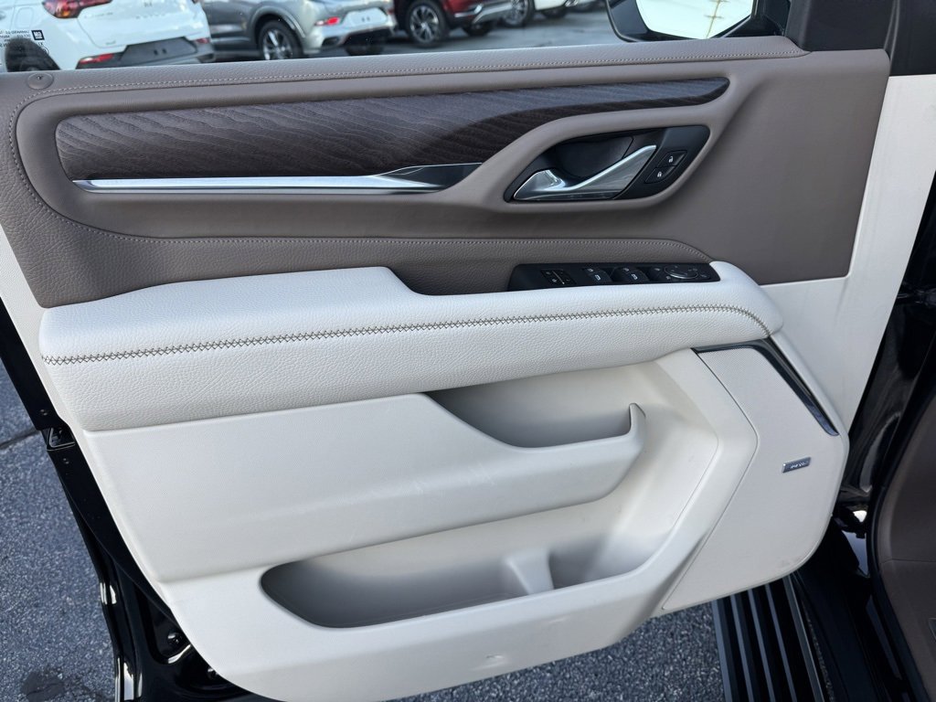Certified 2023 GMC Yukon Denali image 23