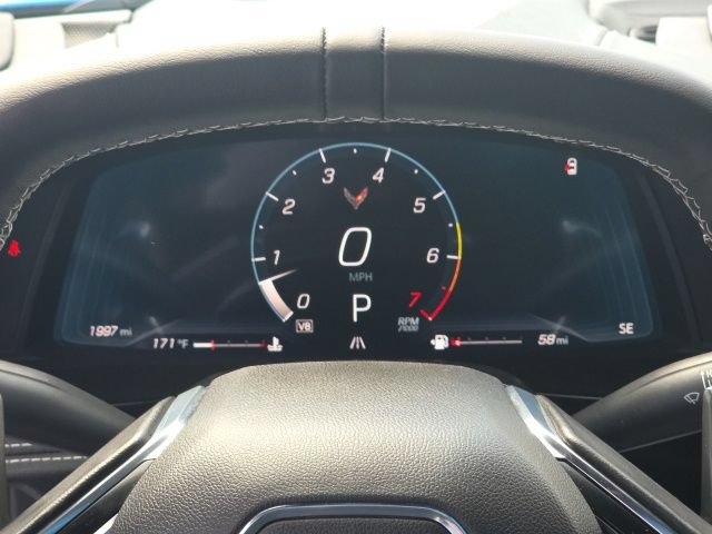 Used 2024 Chevrolet Corvette Stingray Coupe RWD image 16