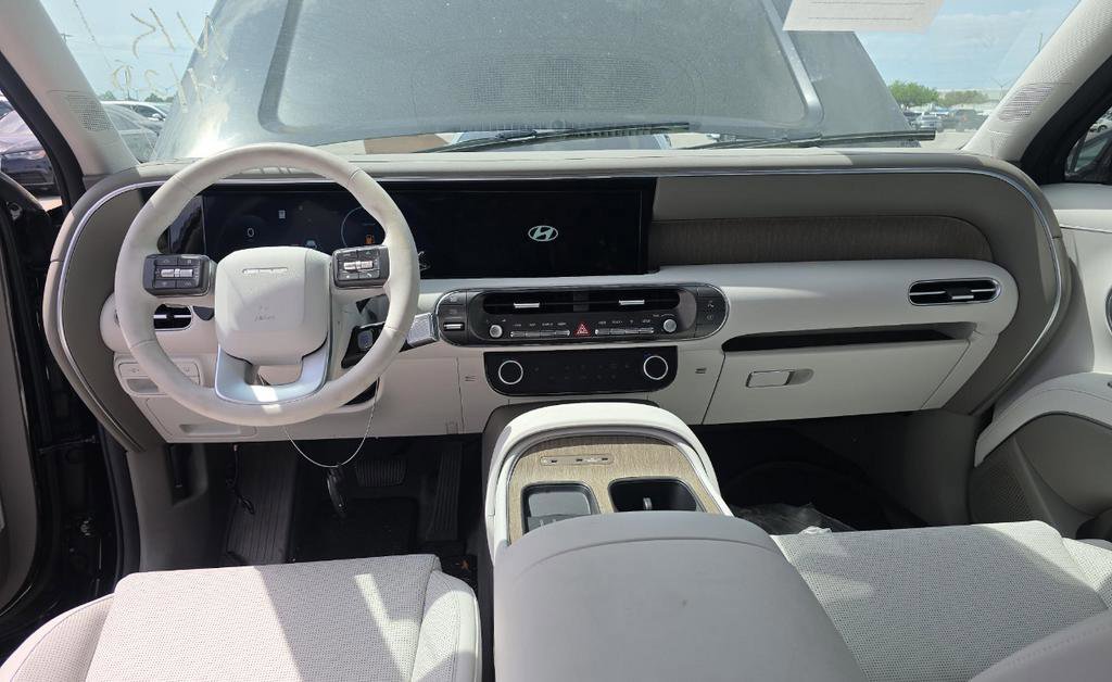 Used 2026 Hyundai Palisade SEL FWD image 7