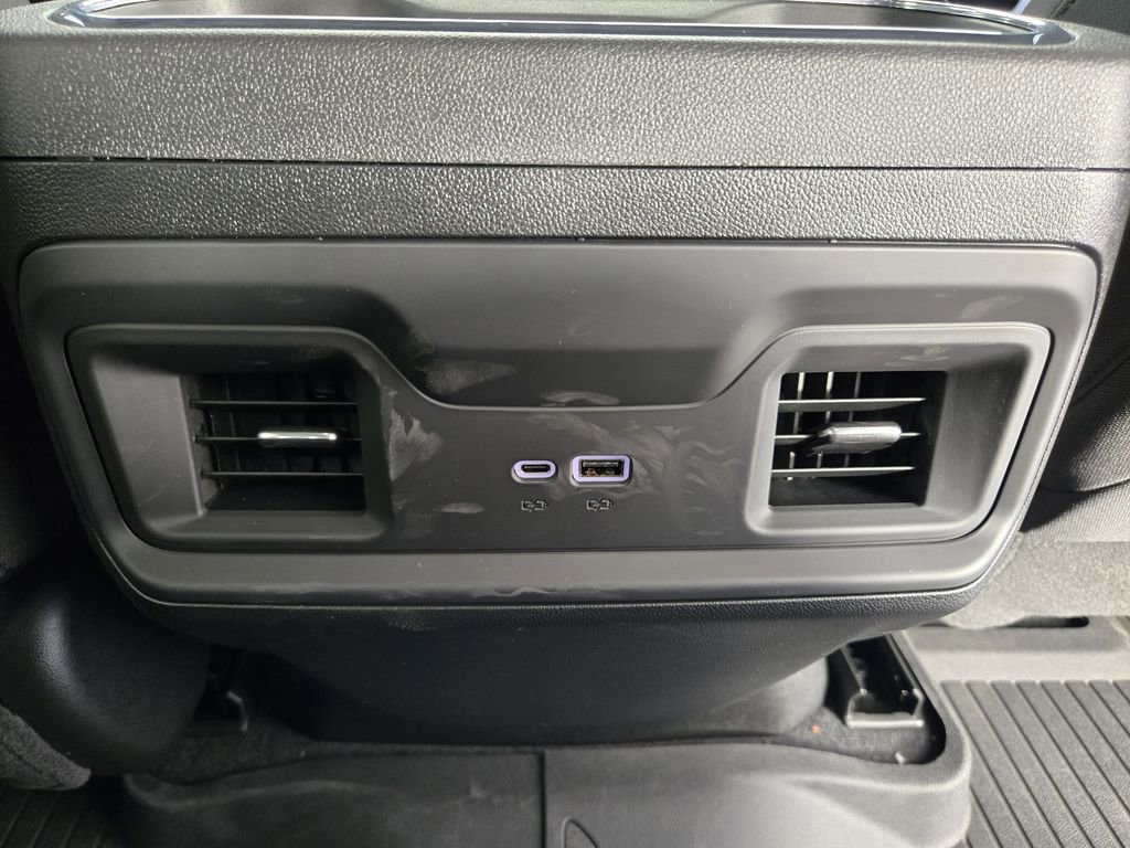 New 2026 Chevrolet Silverado 1500 LT image 32