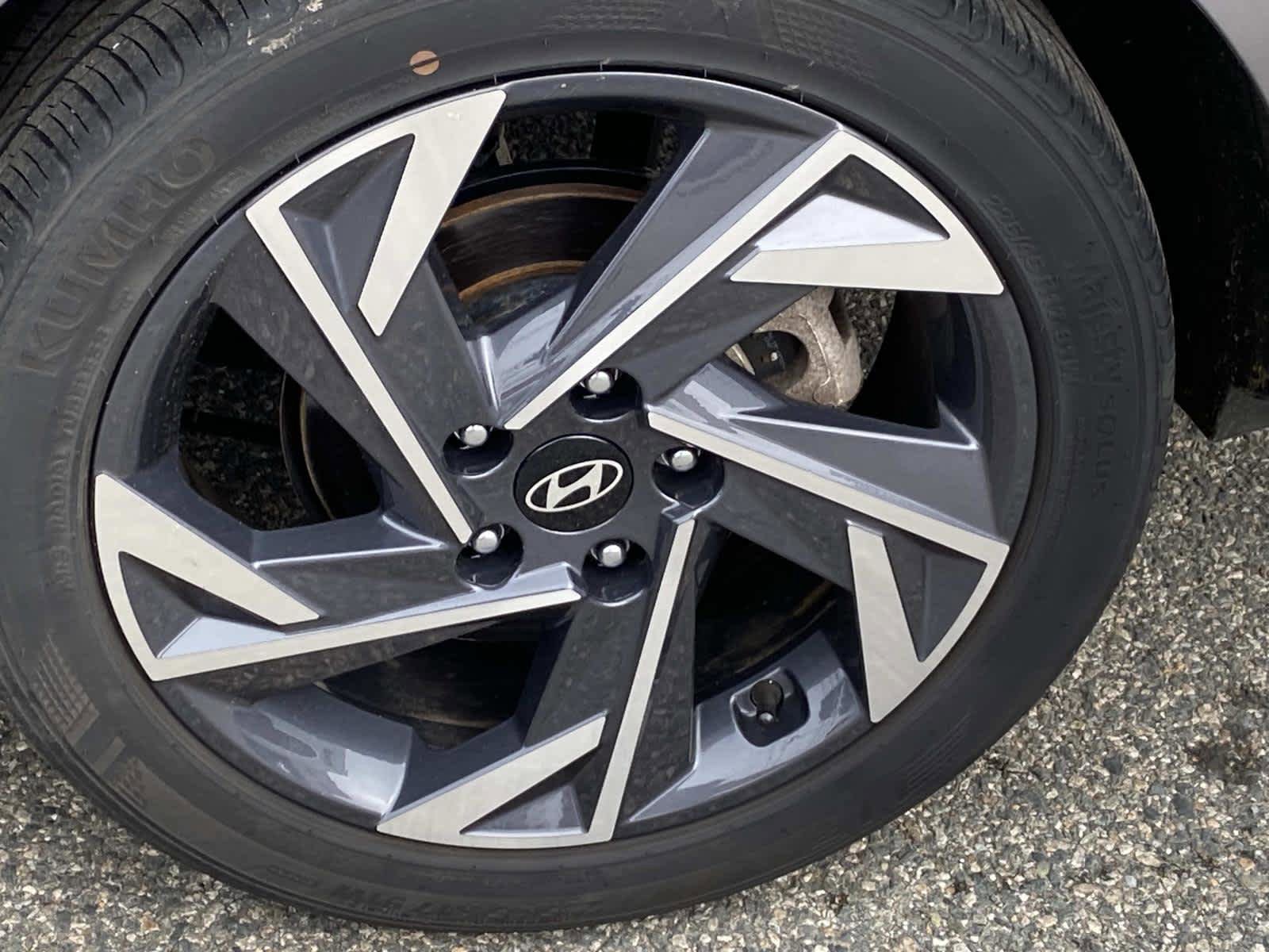 Used 2025 Hyundai Elantra Sport FWD image 24