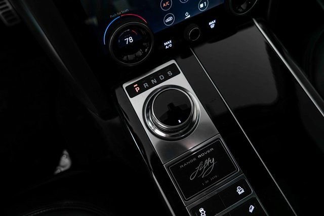 Used 2021 Land Rover Range Rover Autobiography Fifty Edition image 26
