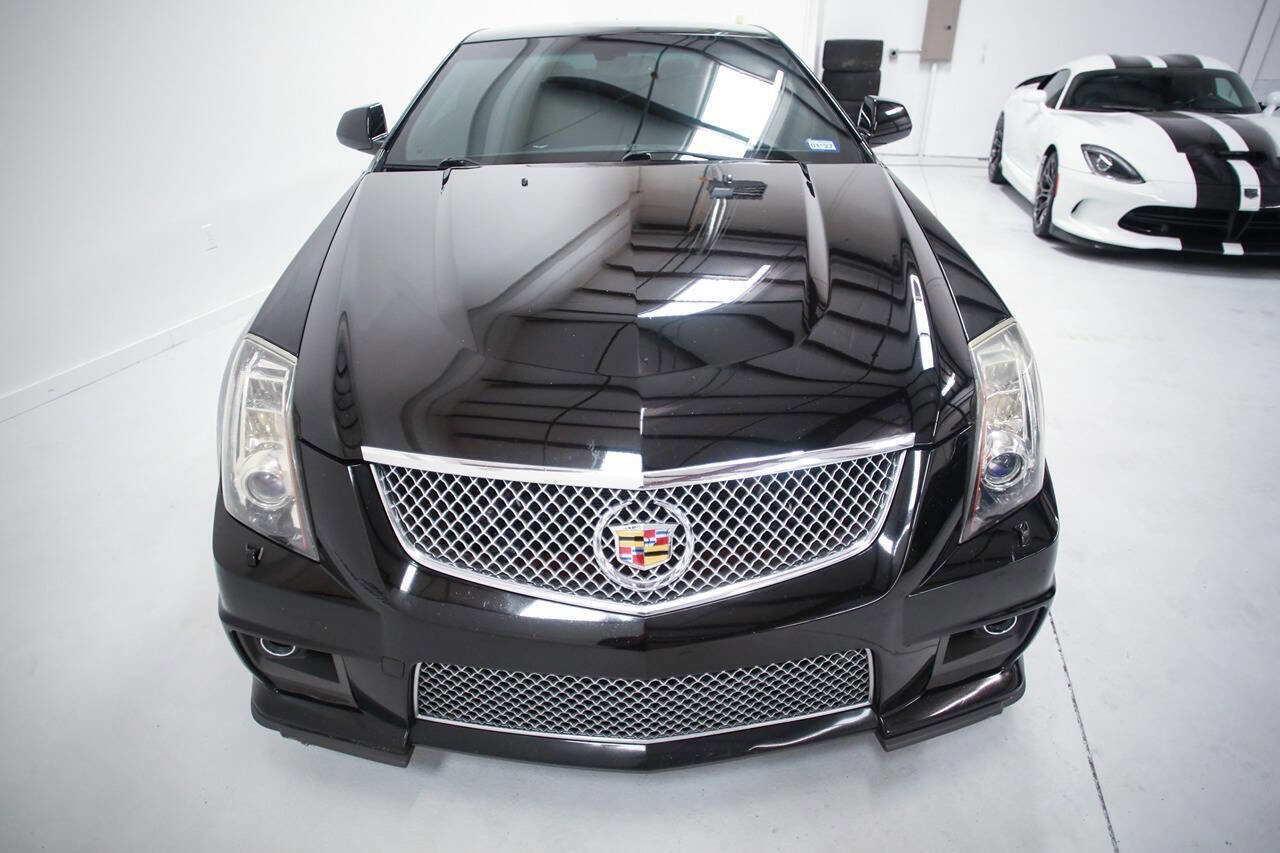 Used 2014 Cadillac CTS V RWD image 2
