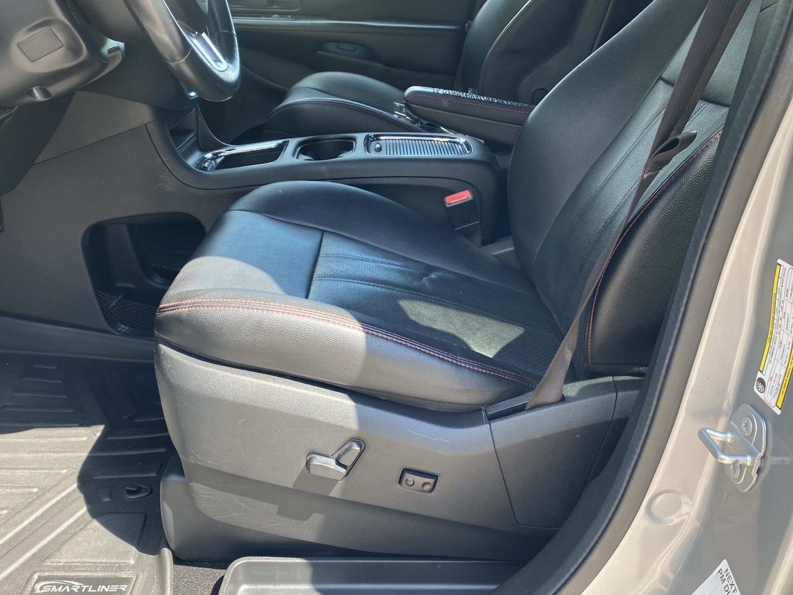 Used 2019 Dodge Grand Caravan GT image 22