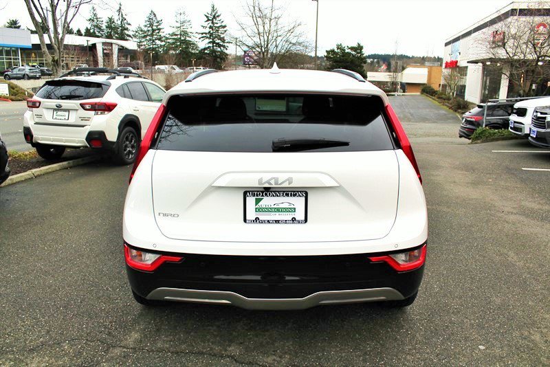 Used 2023 Kia Niro Wind FWD image 6